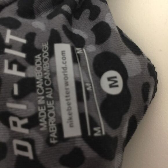 Nike Full Length medium thickness active pants - Picture 6 of 8